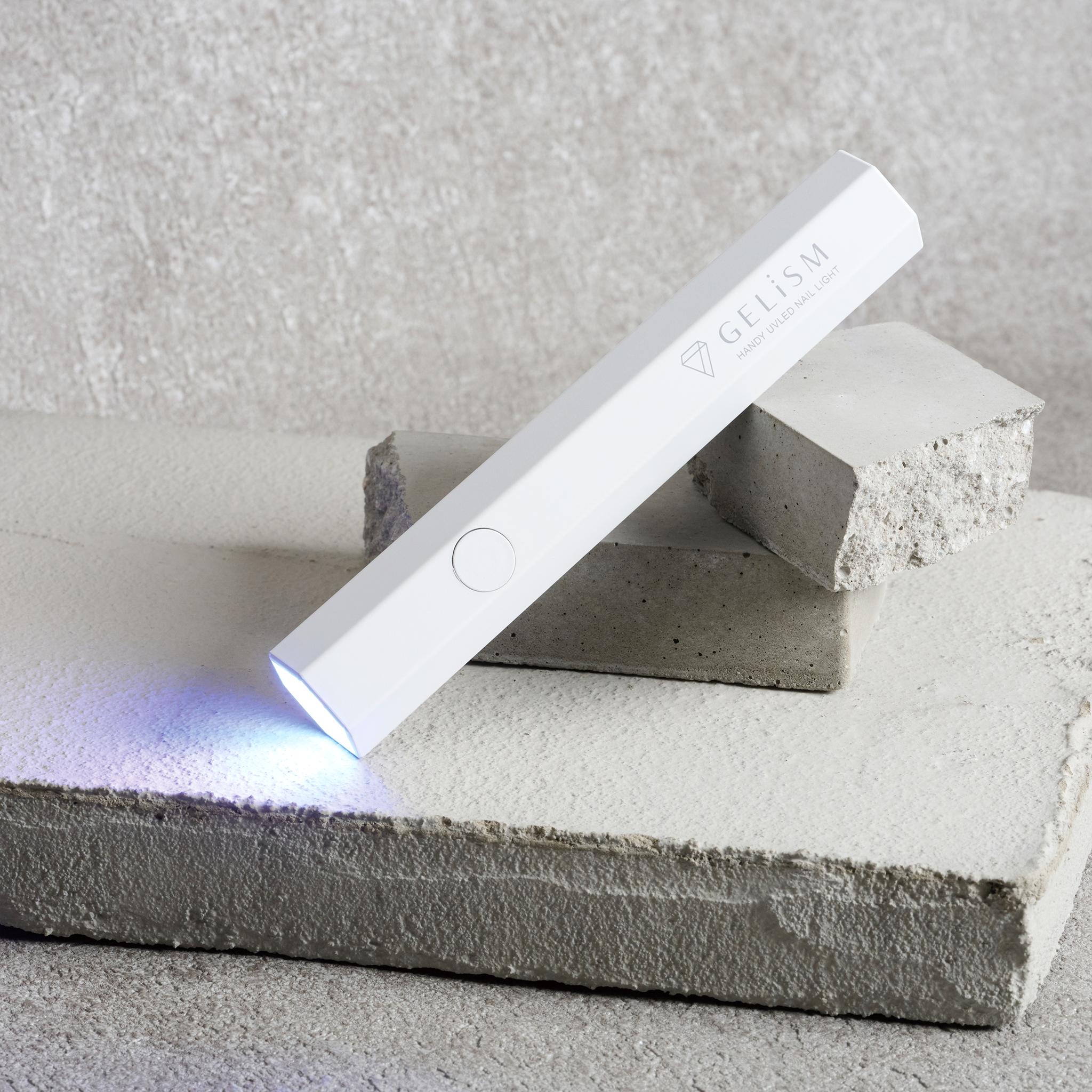 【12/12新発売】GELiSM ハンディUVLEDネイルライト